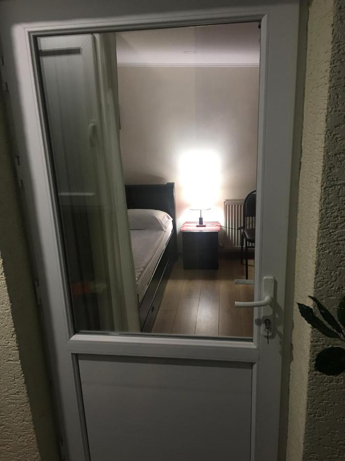 10 Shindisi Street,Tbilisi Apartment Bagian luar foto